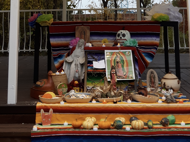 Detroit Day of the Dead ofrenda honors those who died in ICE custody