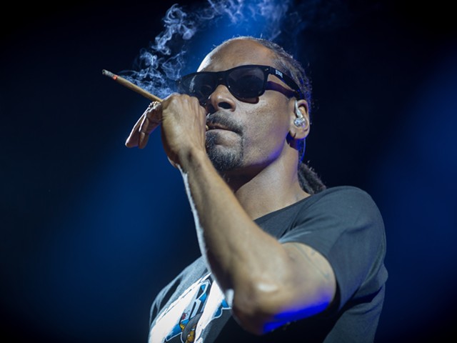 Snoop Dogg brings the heat to the Fillmore Detroit