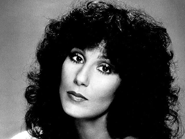 Cher calls for Snyder to be executed by firing squad