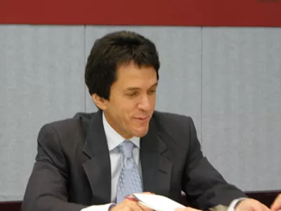 Image: Mitch Albom wants Erica Kinsman to donate settlement money