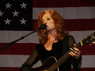 Image: Concert Review: Bonnie Raitt pays homage to Detroit