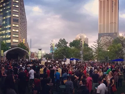 Image: Grassroots protest against police brutality brings hundreds together in downtown Detroit