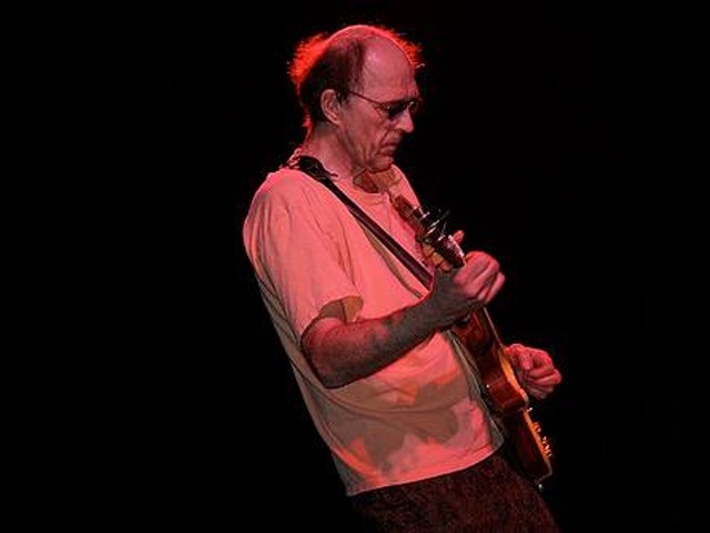 Outrageous Cherry founding guitarist Larry Ray dies