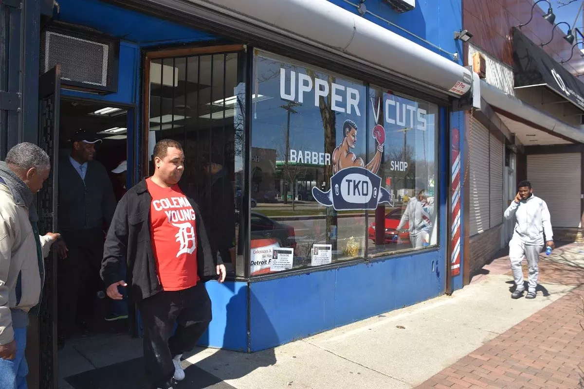 Image: Coleman Young II campaigning in Detroit.