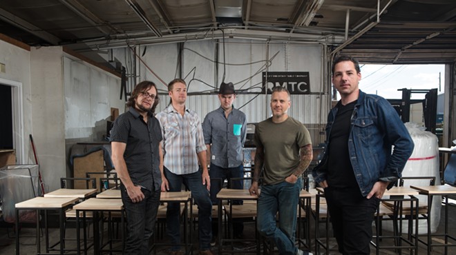 Infamous Stringdusters bring bluegrass to Pontiac's Flagstar Strand Theatre