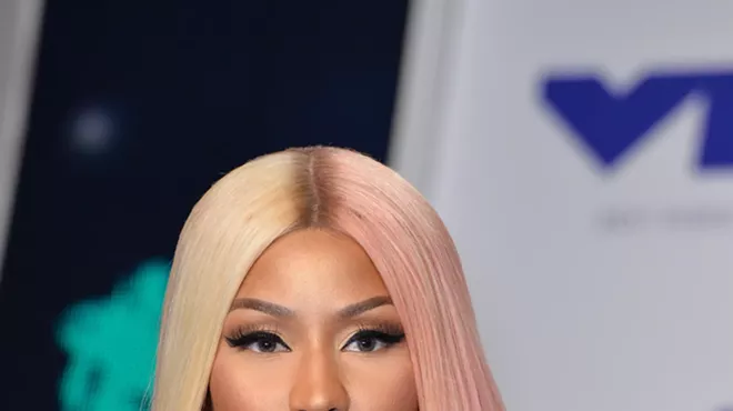 Image: Eminem and Nicki Minaj squash dating rumors, keep flirting