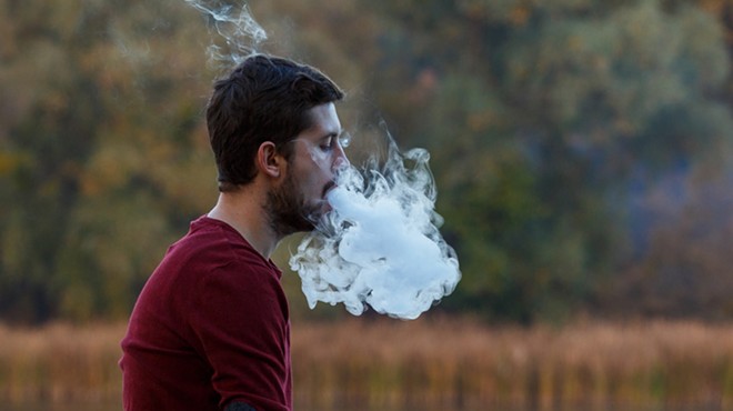 CDC finds 'breakthrough' link between deadly illness and vaping marijuana, not nicotine