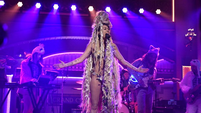Miley Cyrus announces Detroit date with Flaming Lips backing band