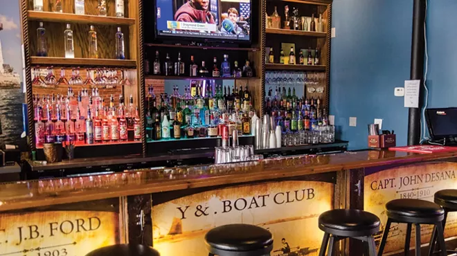 Image: Wyandotte bar is in ship-shape