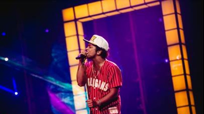 Bruno Mars donated $1 million to Flint relief fund at Palace show Saturday night