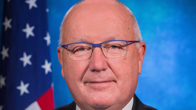 Michigan right-winger Pete Hoekstra has loved shooting his mouth off with tall tales about the deeds of Muslim extremists. That's catching up with him this week in his native Netherlands.