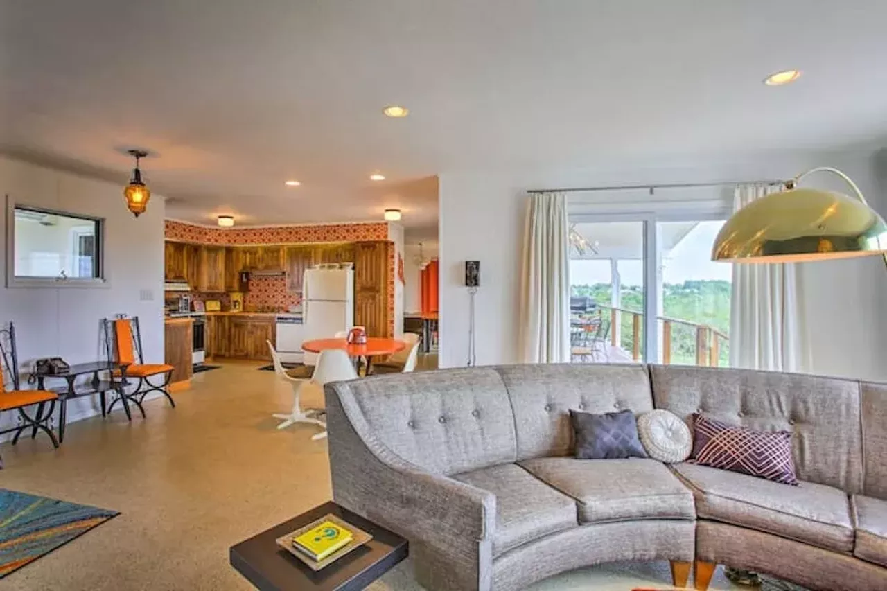&#146;70s-themed Traverse City shag pad 16 guests, 8 bedrooms, 18 beds, 4 baths $766 per night The &#146;70s Lodge sits on 10 acres and occupies 4,000 sq. ft. of living space, which is decked out in retro furnishings and kitschy touches. The heart of the home is a 1,500-sq. ft. rec room which has two 75-inch flat screens, a hot tub, a sauna, a pool, air hockey, foosball, and ping pong tables. There&#146;s a fire-warmed whiskey bar, too. Each of the home&#146;s bedrooms is themed and transportive. For bad bitches, there&#146;s the Charlie&#146;s Angels room, a 007-themed room, and trekkies can beam themselves to the Star Trek room. Fans of The Partridge Family will feel at home, too, as will anyone who wishes to live out their I Dream of Jeannie fantasy because there&#146;s an incredible room made to feel like Jeannie&#146;s bottle. Oh, and yes there are lava lamps, in case you were worried. Photos via Airbnb.com