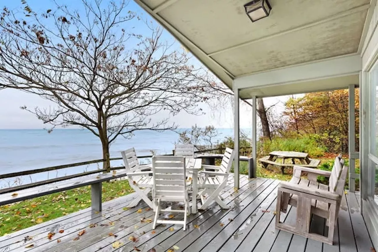 Quaint lakefront cottage in Fennville 6 guests, 2 bedrooms, 6 beds, 1 bath $469 per night If Lake Michigan is among your top three Great Lakes, look no further than this quaint lakefront cottage in Fennville which offers stunning lake views. This home has everything you need for a perfect getaway. Outside there is a private hot tub, and lakefront firepit. The cabin is a short drive from Saugatuck and South Haven. Photos via Airbnb.com