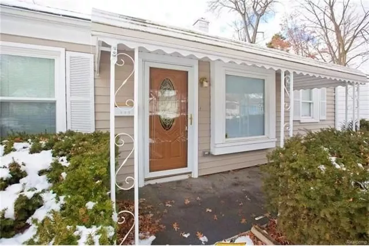 505 Stratford Rd, Ferndale