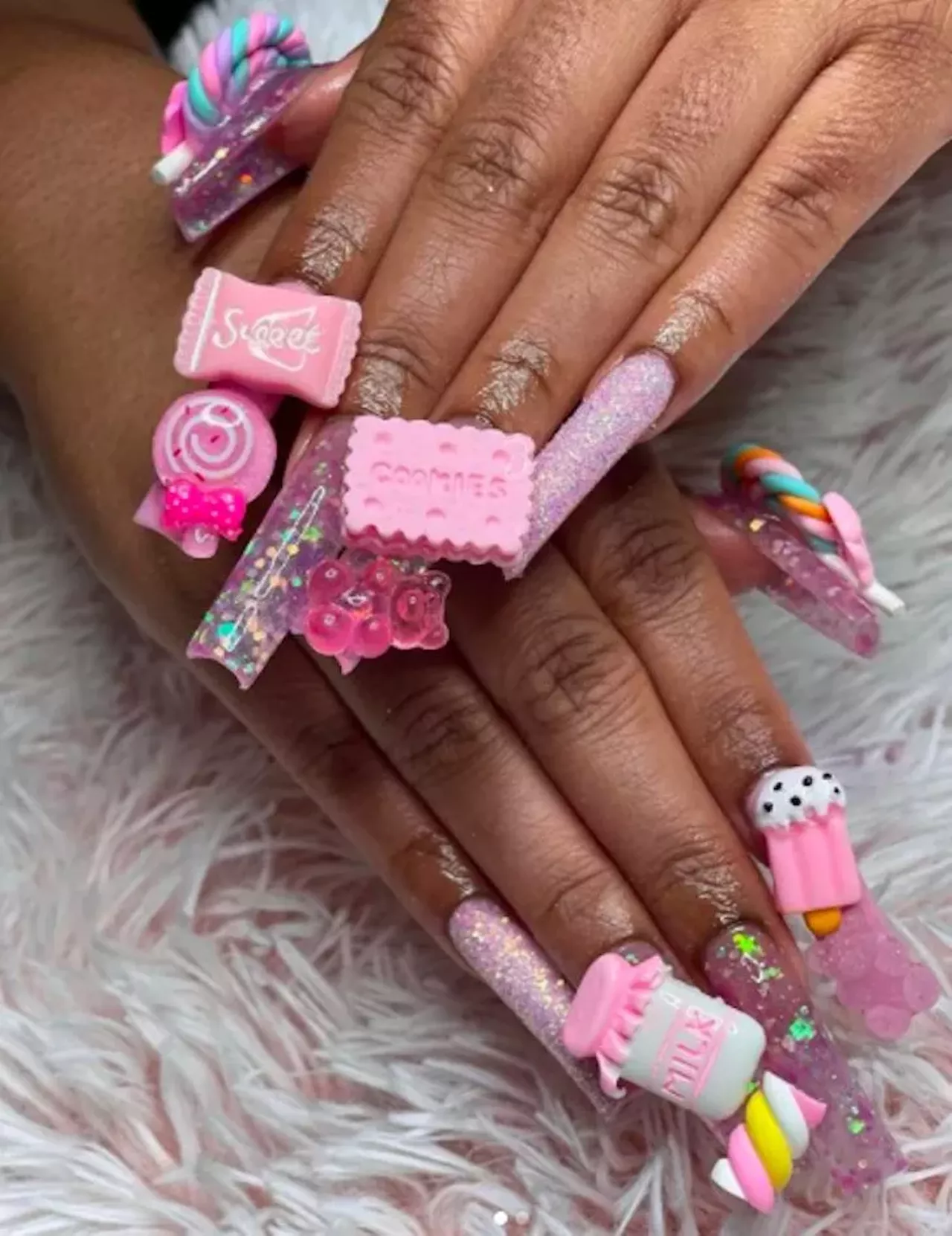 @Nailsbylauren_e