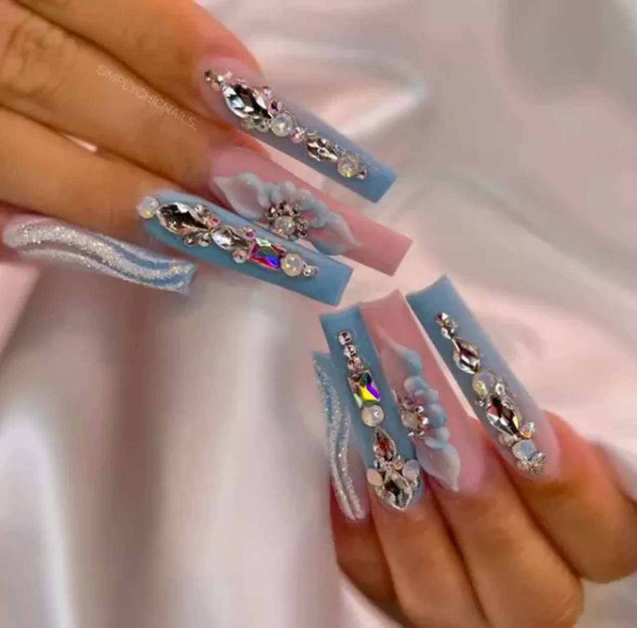 @SimplyChicNails_