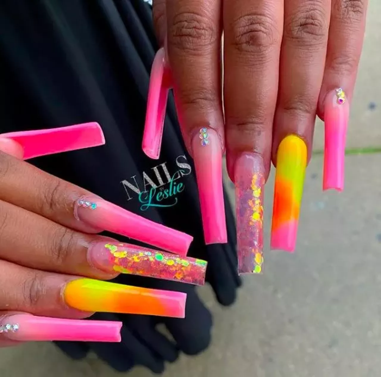 @nailsbyleslie