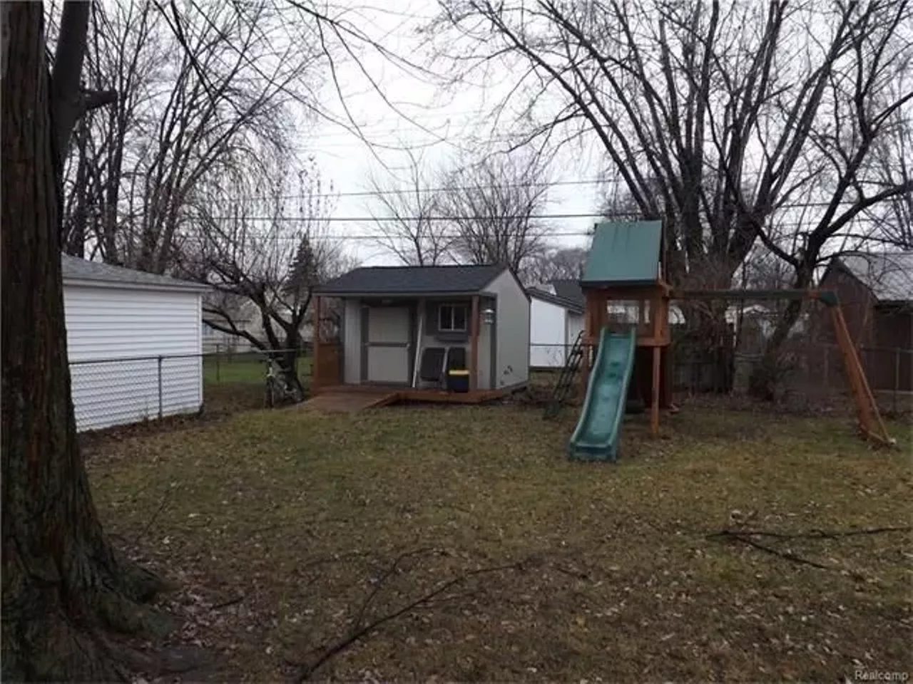 27073 Alger Blvd, Madison Heights 