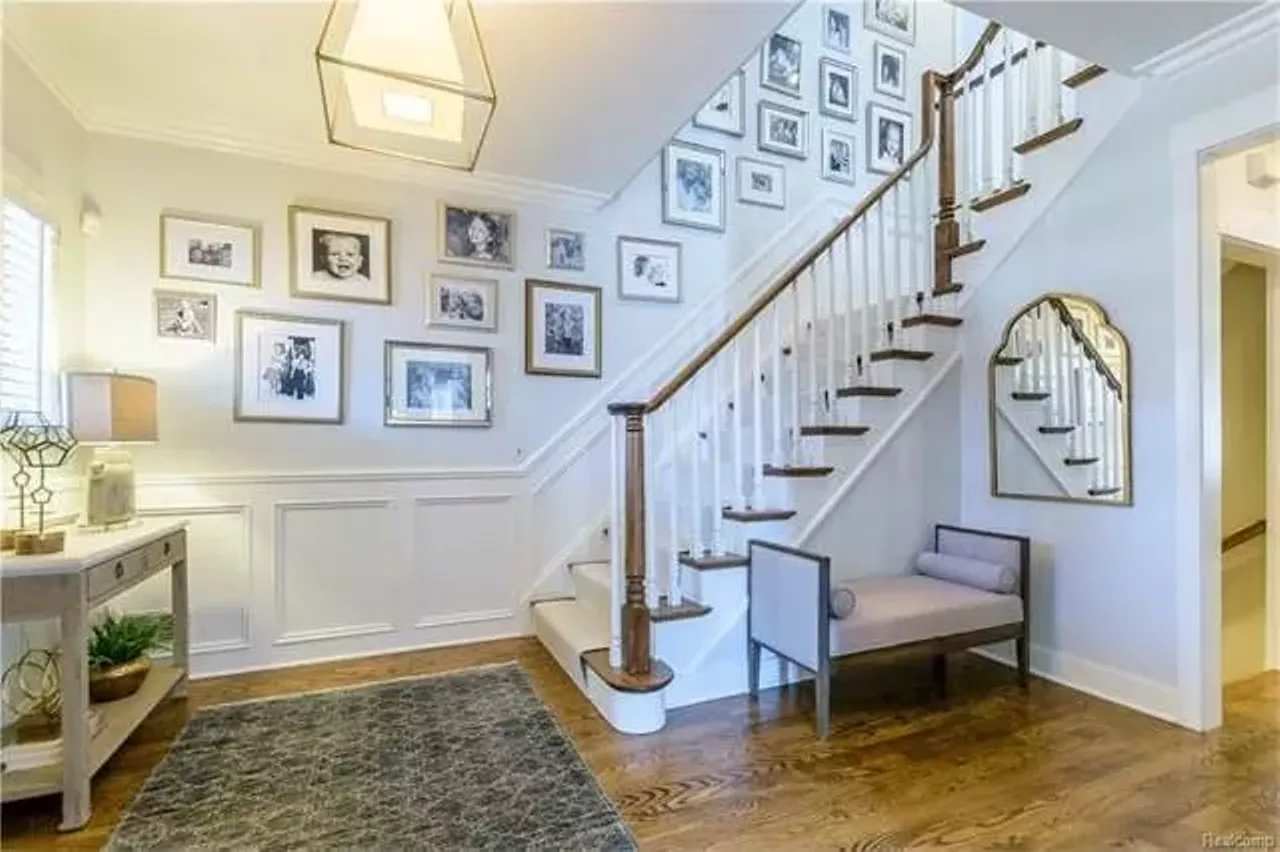 521 Golf View Blvd, Birmingham $1,100,000 4 beds, 4 full, 1 half bath, 3,367 sq ft Okay, can I move into this place now? The decor is so chic, and it doesn&#146;t seem like a giant mansion, even though the price is extreme.
