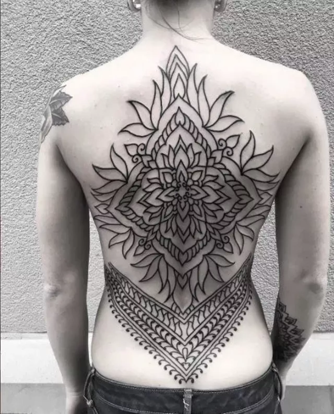 @underinkinfluence