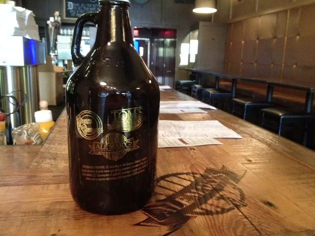 Short&#146;s Day Fans of the over-the-top brews from Bellaire&#146;s Short&#146;s Brewing Co. will have a ball at Ale Mary&#146;s Beer Hall when they have their Short&#146;s Day, a tap takeover that will feature Phuzz and Octorock ciders, as well as Space Rock, Key Lime Pie, Soft Parade, Autumn Ale, Bloody Beer, and Black Cherry Bludgeon. (Can&#146;t make it? Don&#146;t worry: Founders will do a full 28-tap takeover at Ale Mary&#146;s on Nov. 3.) Short&#146;s Day is Oct. 6, at Ale Mary&#146;s Beer Hall, 316 S. Main St., Royal Oak; 248-268-1939; alemarysbeer.com