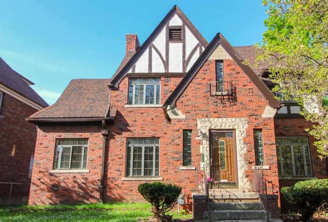19537 Lancashire St.
$175,000
Located in North Rosedale Park, the colonial and tudor-styled home includes hardwood floors, an updated kitchen, two-and-a-half car garage, and four bedrooms with two baths. The backyard is spacious enough for a patio or a garden.
Photo via Zillow
