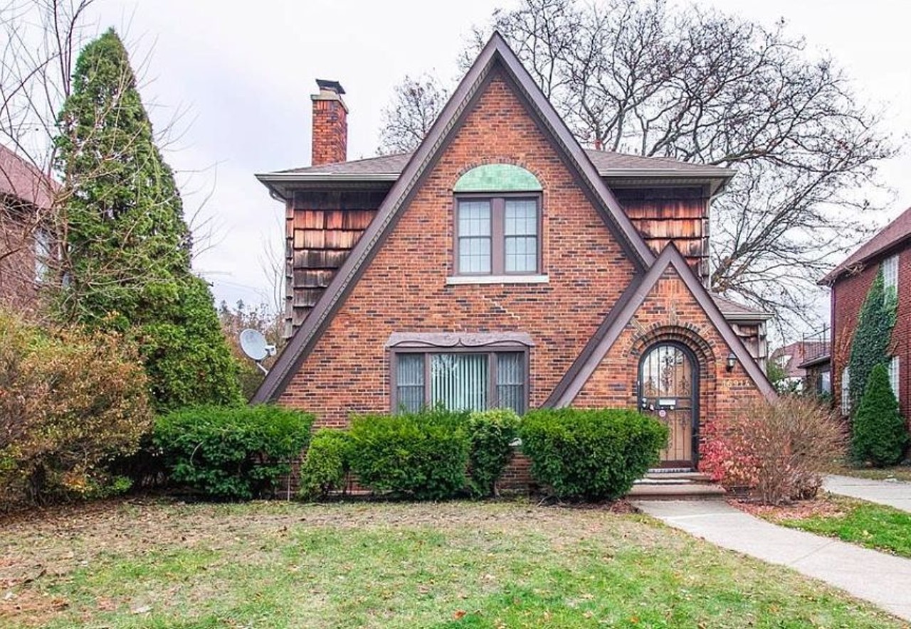 16914 Muirland St.
$149,900
This unique, triangle-shaped home has an updated kitchen with new flooring, two-car garage, and renovated bathrooms. With three bedrooms and two baths, this home is great for a family. It is near many Detroit colleges.
Photo via Zillow