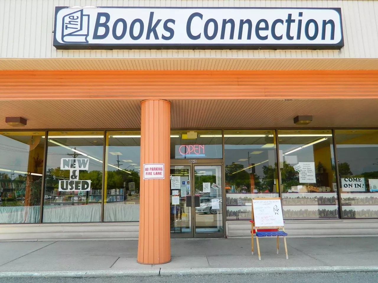 Books Connection In the book business since 1981, Books Connection of Livonia has offered a little bit of everything to avid readers. From mystery to romance, Books Connection connects readers to whatever genre they&#146;re looking for, whether they have it on their store shelves or not. If a book isn&#146;t in their shop, they&#146;ll search other shops and retailers for you to make sure customers find what they want. If that&#146;s not customer service, we don&#146;t know what is. 31208 5 Mile Road, Livonia. 734-524-1163. (Photo credit: Books Connection, Facebook)