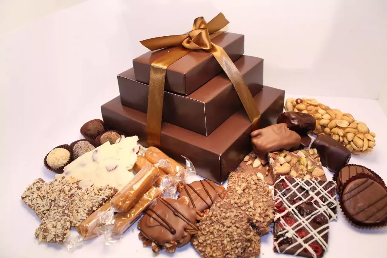The Mackinac Fudge Shop's treats (photo via Facebook)