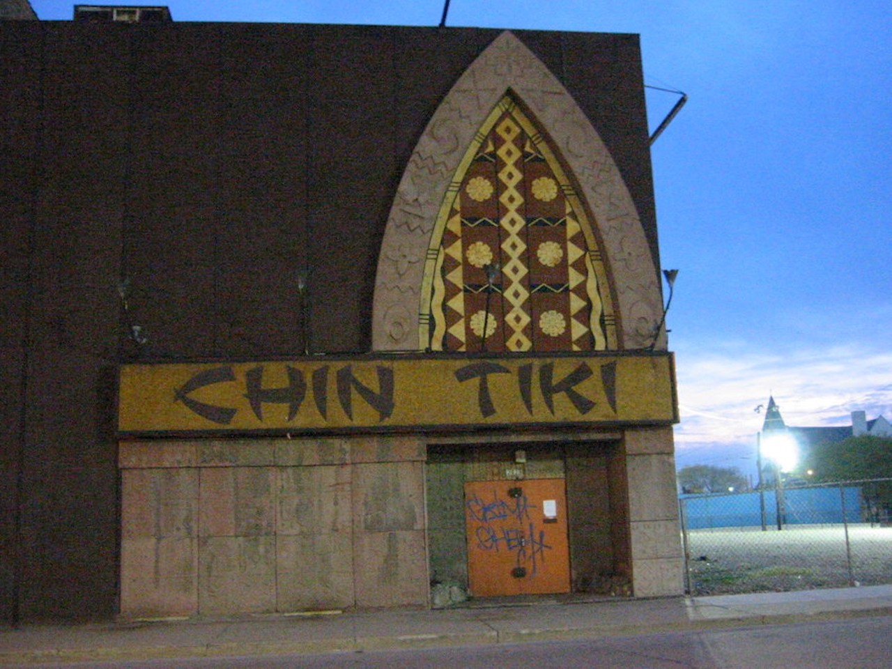 BONUS: 8 Mile (2002) 
Chin Tiki/Parking lot
2121 Cass Ave., Detroit
While you may not be able to visit Chin Tiki, the once-hot tiki-themed nightclub and restaurant which was featured in 8 Mile, you can park on it, thanks to our favorite purveyors of parking lots, the Illitch family! That's right, Chin Tiki was torn down in 2009, nearly three decades after it shuttered. R.I.P. Chin Tiki, may you live on forever in our hearts and in 8 Mile. 
Photo by Jim Reese/Flickr
