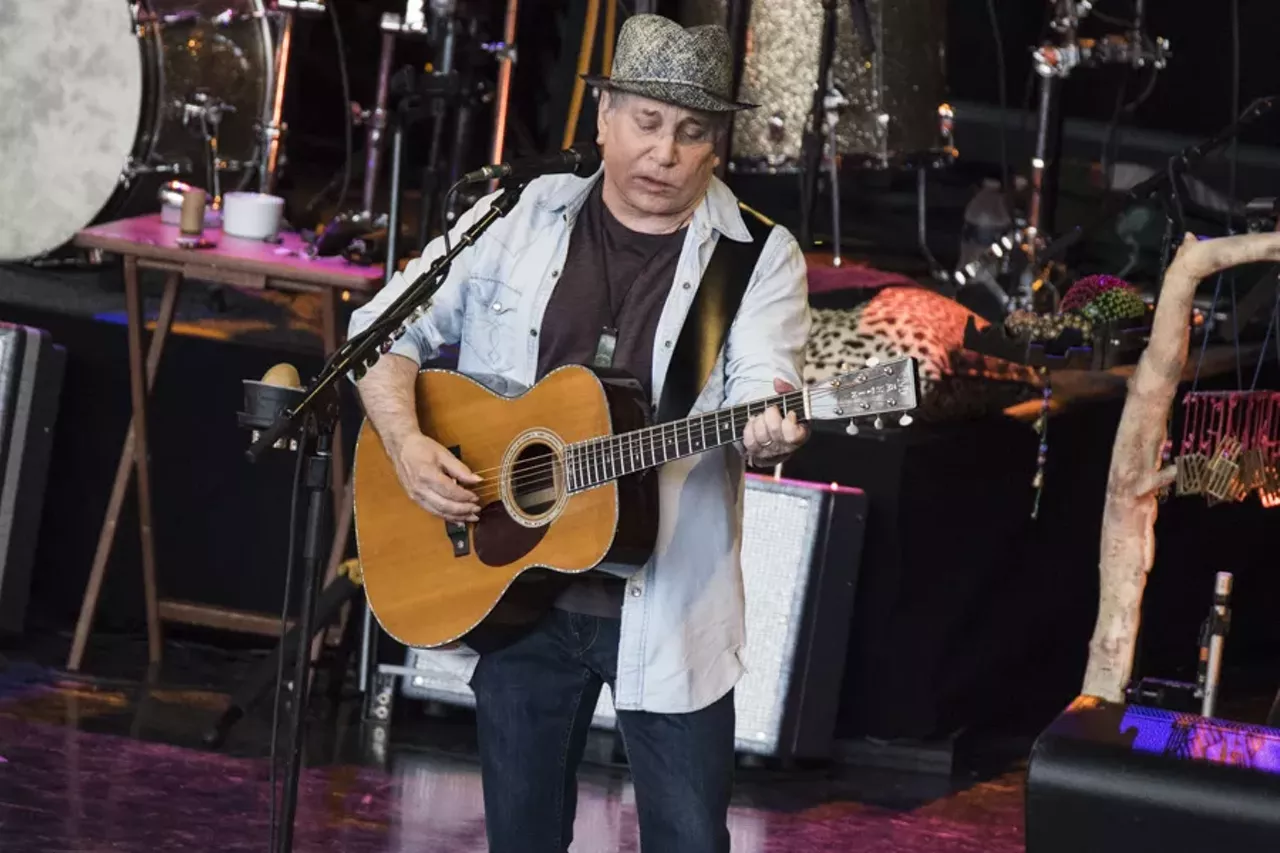 Image: 15 photos from Paul Simon at Meadowbrook