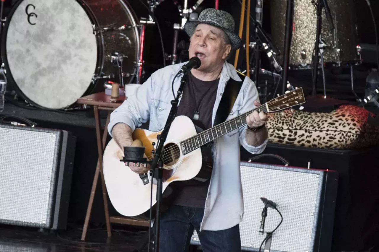 Image: 15 photos from Paul Simon at Meadowbrook