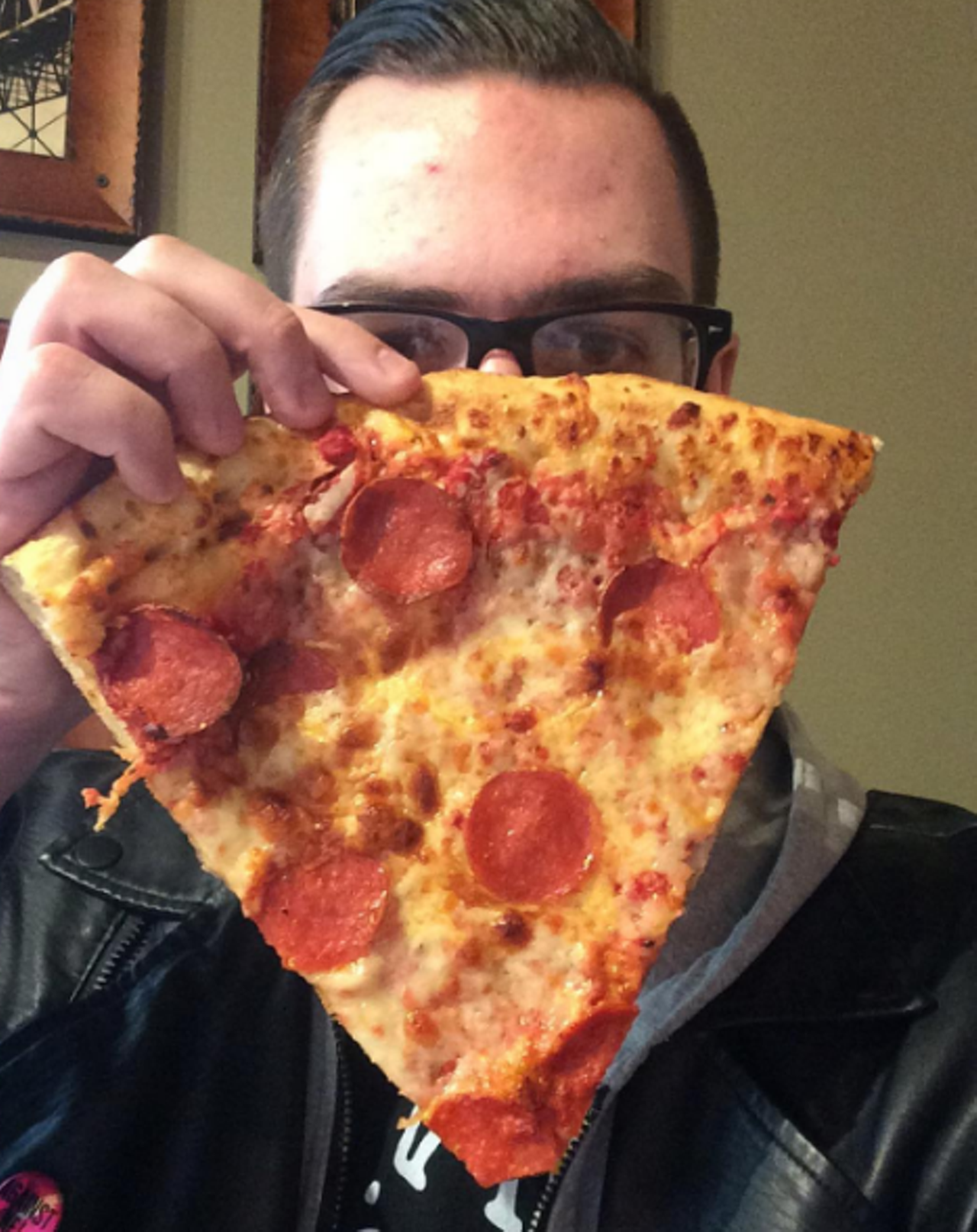 Detroit Pizza Company
Photo via @disneymike313