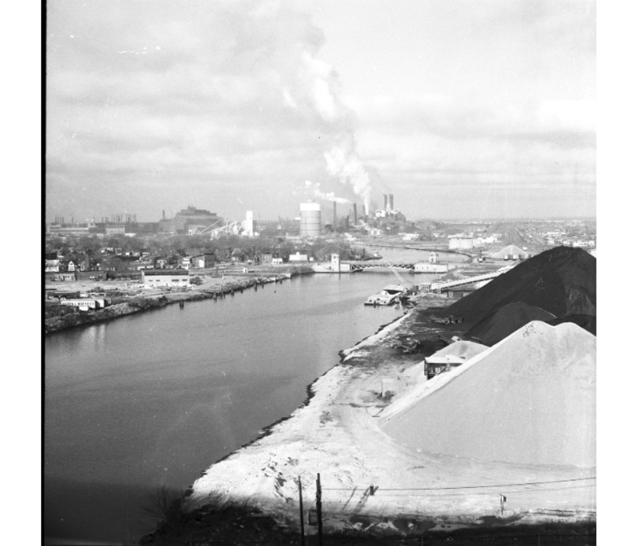 A view of the River Rouge from I-75 in 1936.