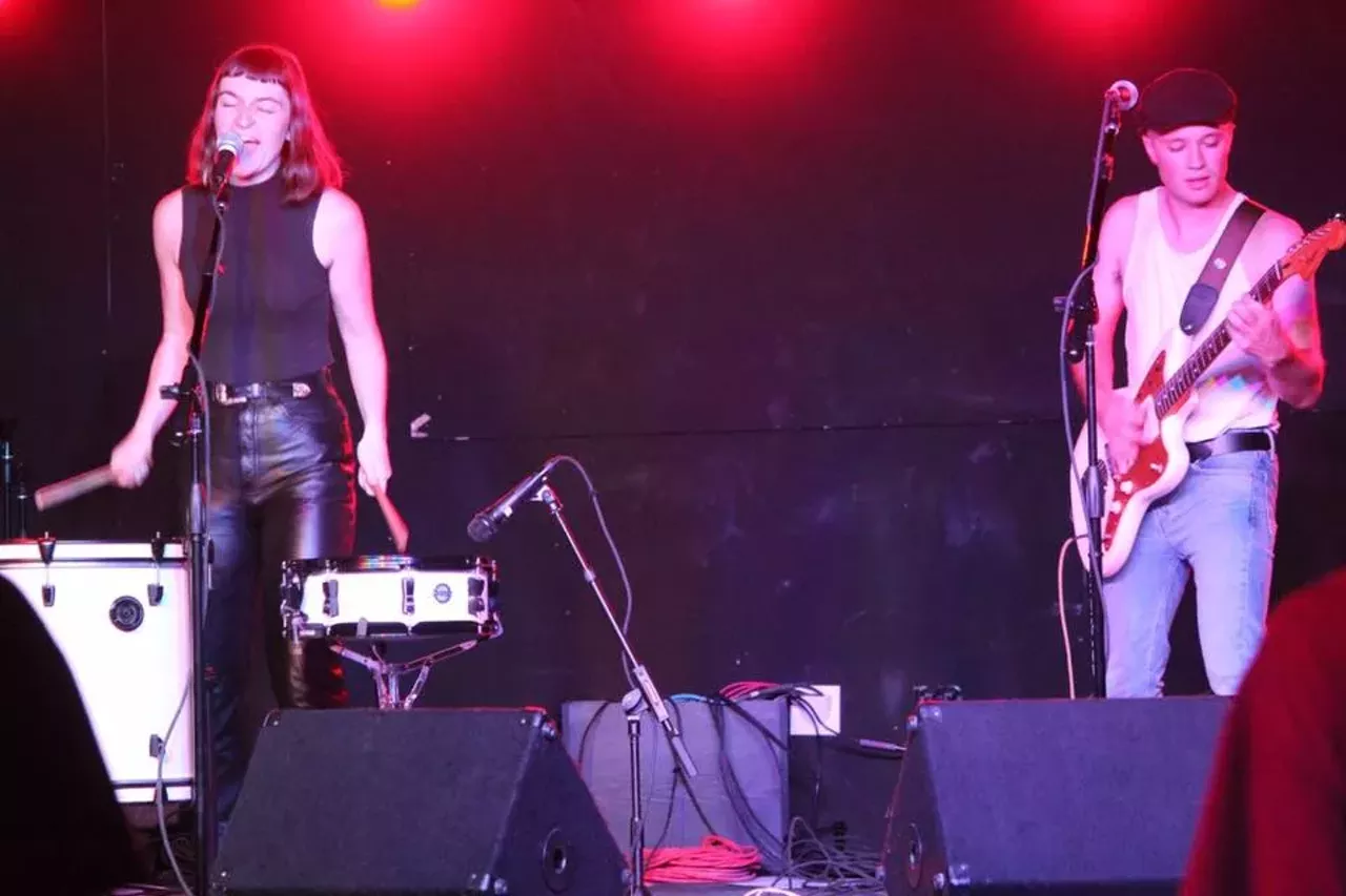 Girl Fight Fuck the patriarchy with Detroit drone duo Girl Fight. Ellen Cope (drums, vocals) and Jacob Boyle (guitar, vocals) keep it old school with their fuzzy, angst-heavy punk. Having released their debut EP Fight Back earlier this year, Girl Fight will knock you out. Photo via Facebook / Girl Fight