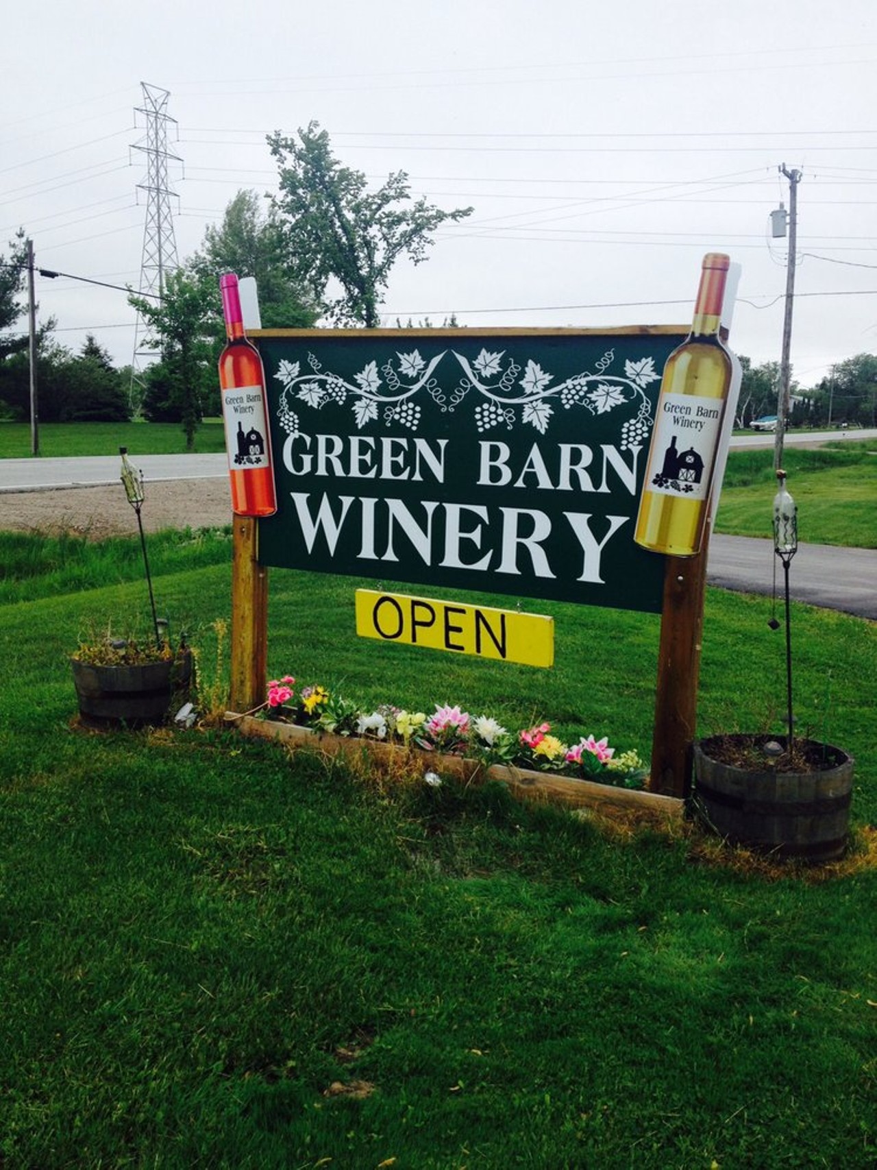 Green Barn Winery, Smiths Creek
A hidden gem just minutes from I-94 near Port Huron, this winery offers a full line of wines and small town charm  in a  tasting room located in - you guessed it! - a big green barn. Part of the Thumbs Up Wine Trail. (Photo Credit: Mike R. via Yelp)