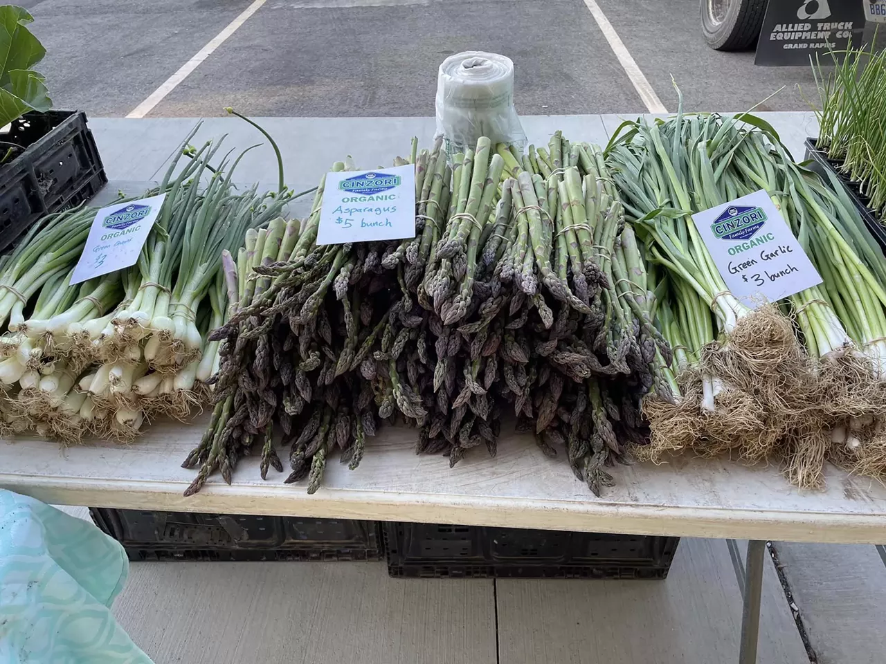 Royal Oak Farmers Market Fridays and Saturdays, 7 a.m.-1 p.m.; Sundays, 8 a.m.-3 p.m.; 316 E. Eleven Mile Rd., Royal Oak; romi.gov Fridays and Saturdays at the Royal Oak Farmers Market are for fruits, vegetables, baked goods, smoothies, and other food vendors. Sundays are for antiques and collectibles. The market is open on Saturdays all year-round, while Fridays are from May to Thanksgiving.