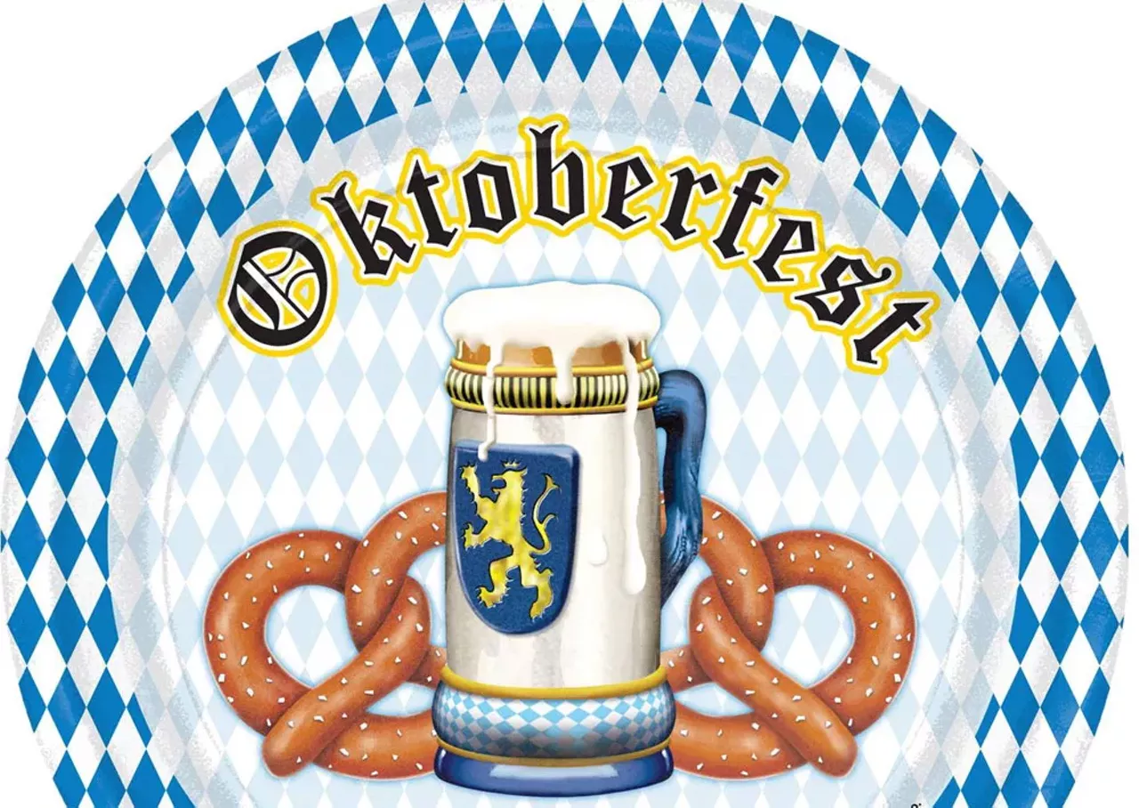  Rochester Mills Brewing Co Oktoberfest Friday & Saturday, 9/23-9/34 @ Rochester Mills Brewing Co. 400 Water St, Rochester, MI 48307 Rochester Mills makes some great beer, but nothing compares to the Oktoberfest that they brew for this time of year. The party that they are throwing is going to be absolutely insane. Not only will there be delicious beer, but you can count on games, food, and bouncy houses for the kids. The party starts at 5 p.m. on Friday and officially ends at 11:55 p.m. on Saturday.