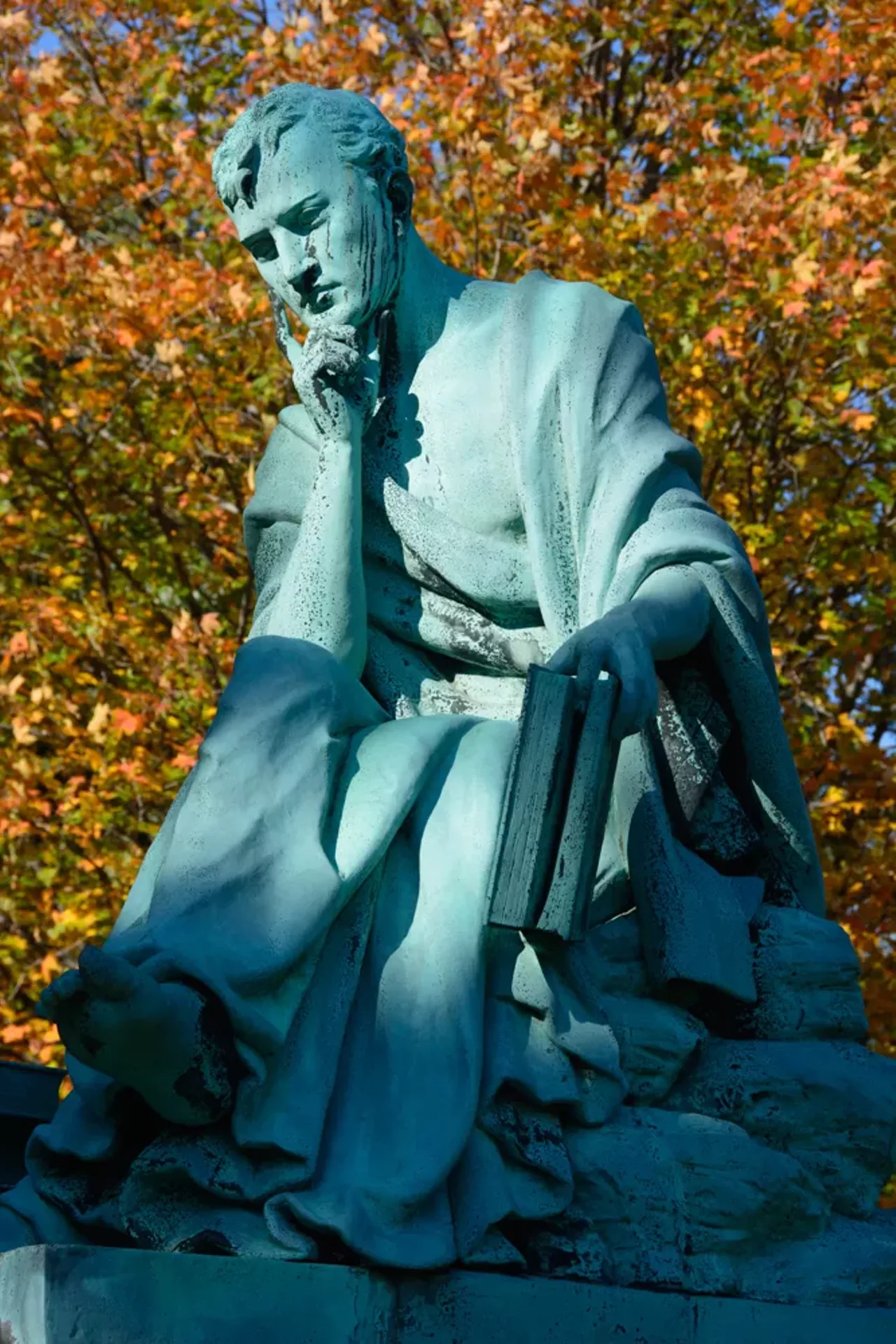 Image: 20 Images From Detroit's Historic Cemeteries