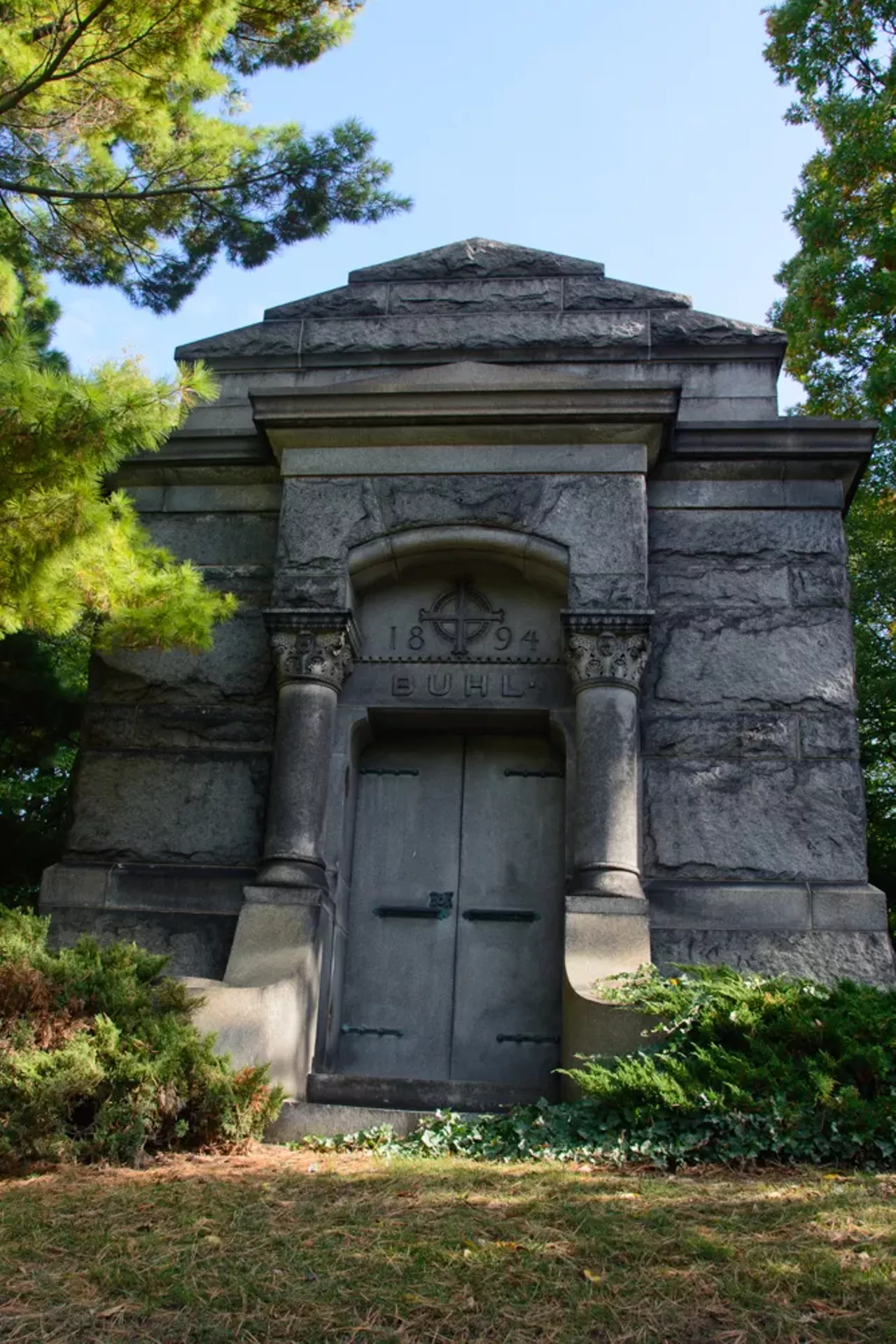 Image: 20 Images From Detroit's Historic Cemeteries