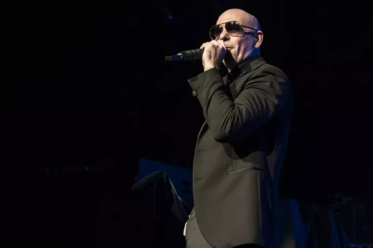 Image: 20 photos from Pitbull and Prince Royce @ DTE that are hot, hot, hot