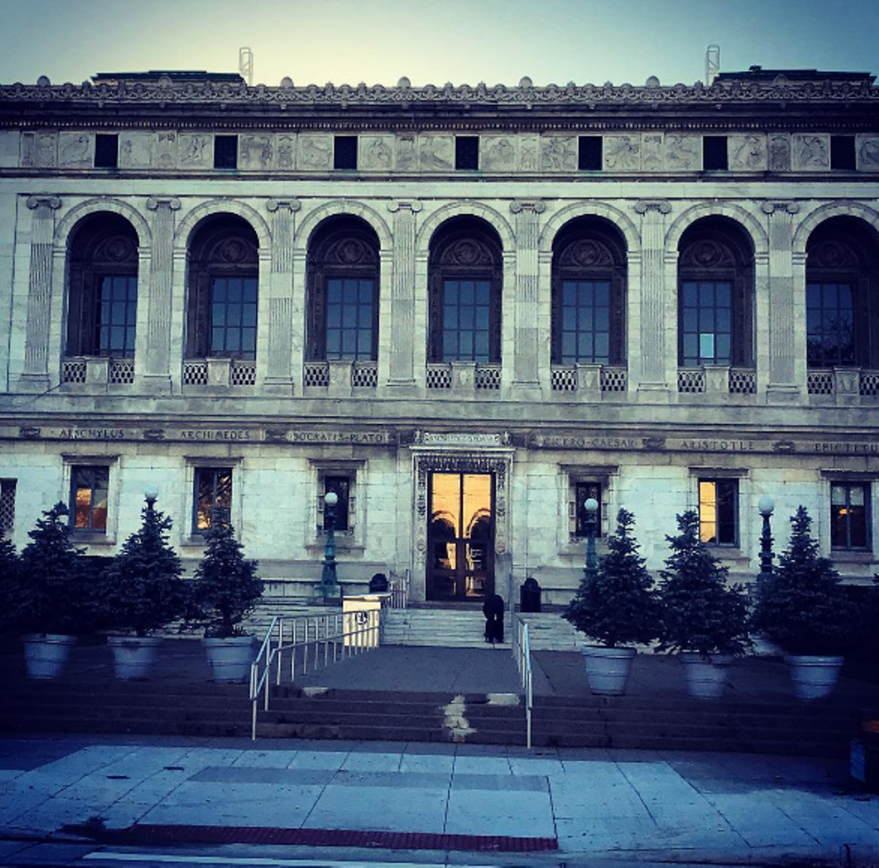 Detroit Public Library
5201 Woodward Ave, Detroit
There are a couple public libraries in Detroit, and they are all marvelous. Tons of books, history, and a quiet space for reflection. 
Photo via IG user @2amandawake