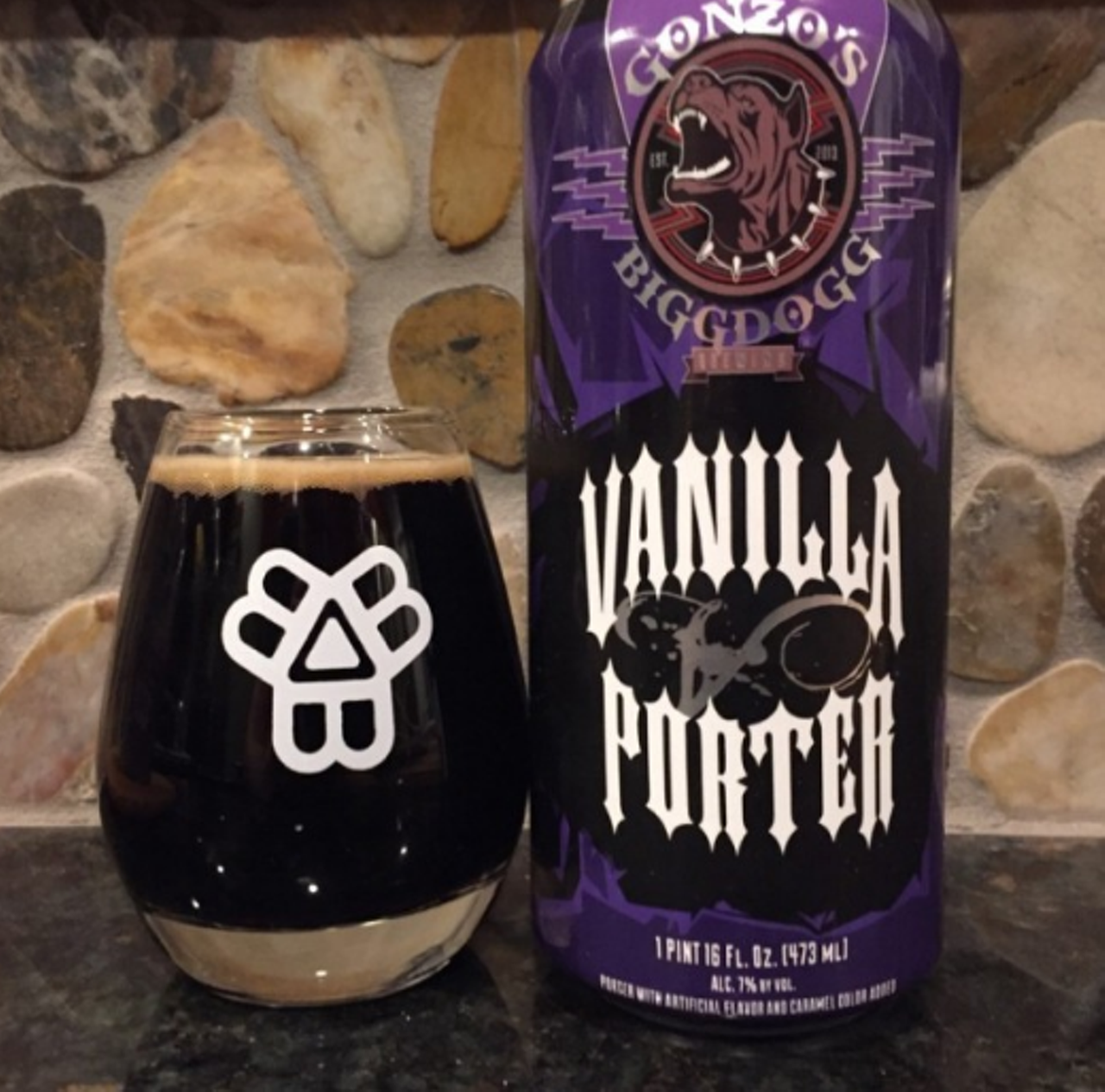 Vanilla Porter Ale
Style: Porter
ABV: 7.0%
Another brew from Gonzo&#146;s BiggDogg, this Vanilla Porter is one of the best ones we&#146;ve ever tasted. It&#146;s sweet, rich, smooth, and has a fantastic blend of chocolate and vanilla.
