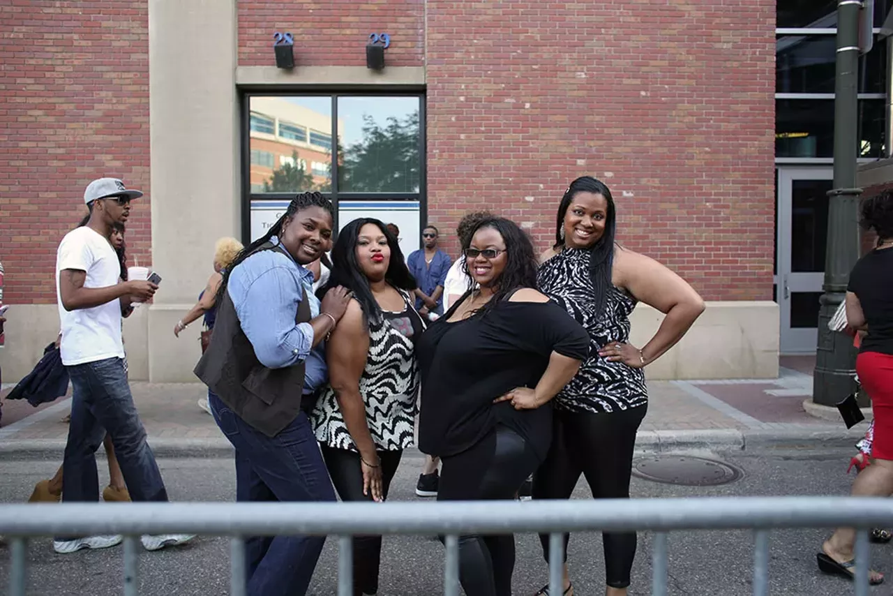 Image: 22 flawless photos of Beyonce fans at Ford Field