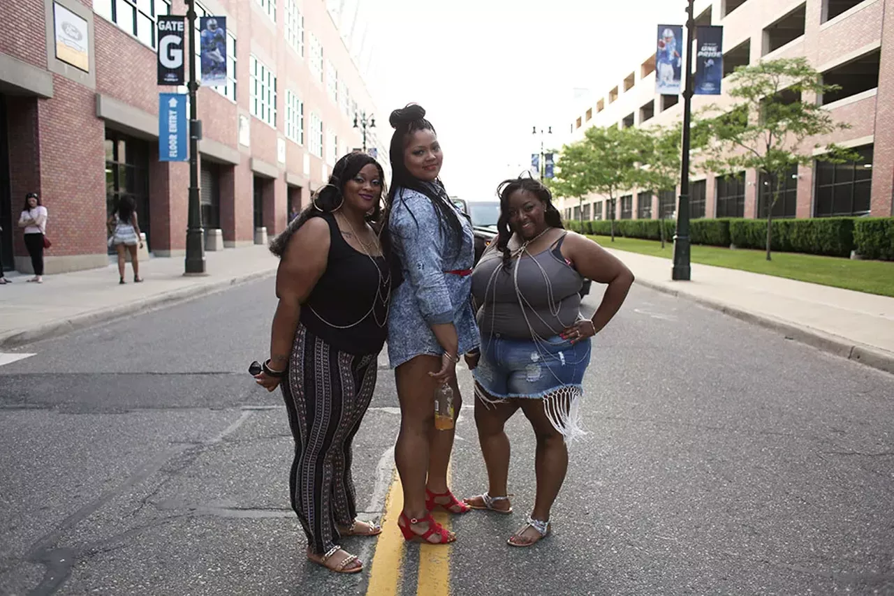 Image: 22 flawless photos of Beyonce fans at Ford Field