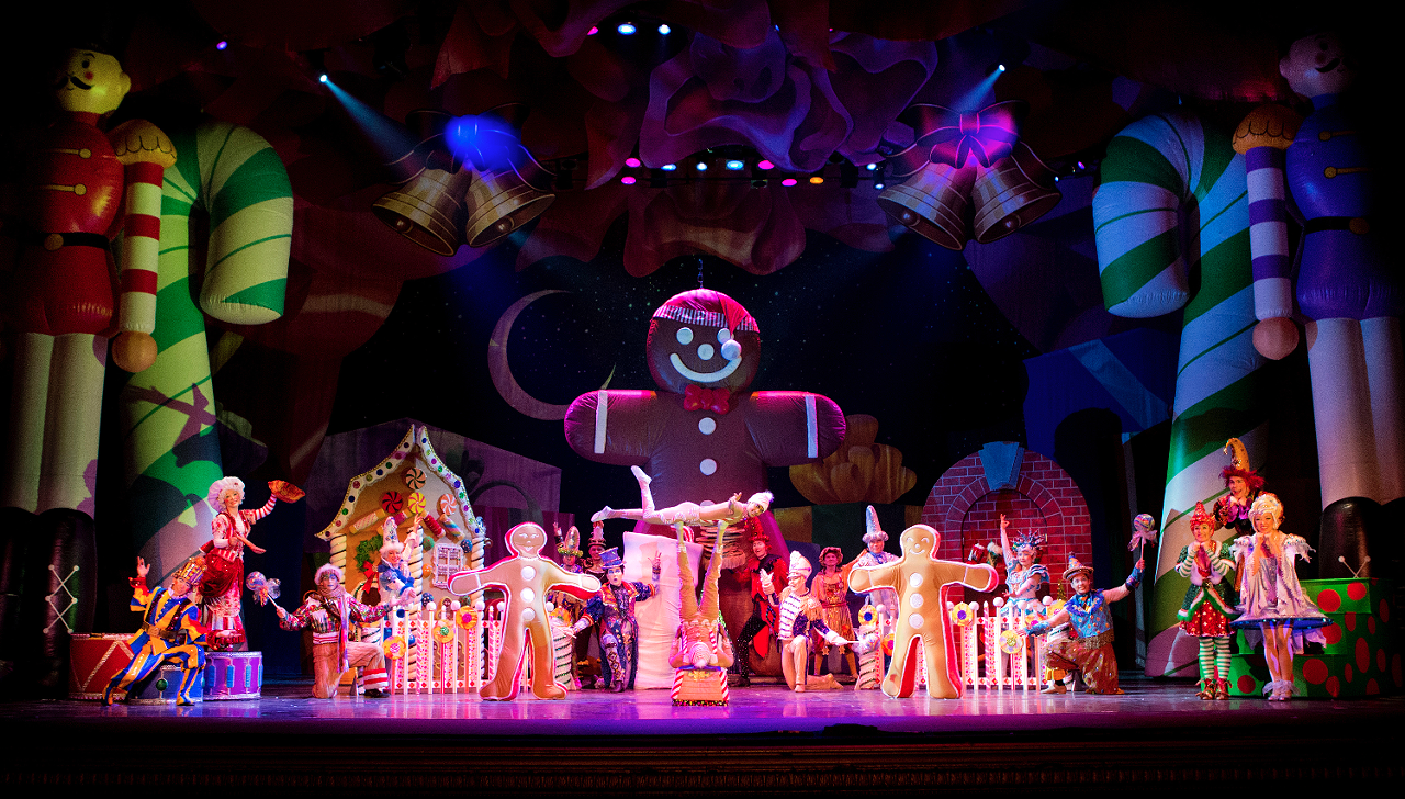 
Cirque Dreams Holidaze 
When: Dec. 1-Dec. 3
Where: Fox Theatre
What: A family-friendly holiday production
Who: A varying group of performance artists
Why: Get in the winter spirit with Broadway-style circus acts by a cast of holiday characters.
