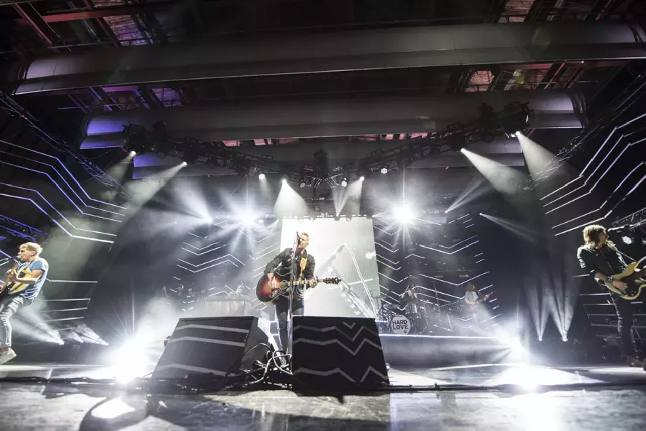 Image: 25 electrifying photos from NEEDTOBREATHE @ Meadow Brook
