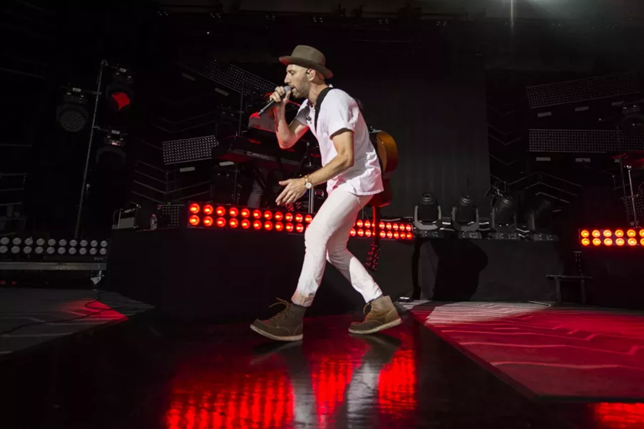 Image: 25 electrifying photos from NEEDTOBREATHE @ Meadow Brook