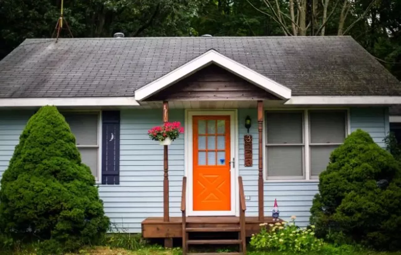 Mid Century Meets Rustic Charm (Saugatuck) 8 guests, 3 bedrooms, 1.5 baths $150 per night&nbsp; This exquisitely decorated mid-century modern home has a wood-burning fireplace, a deck with a grill, and a retro fire pit.&nbsp; Photo via Airbnb