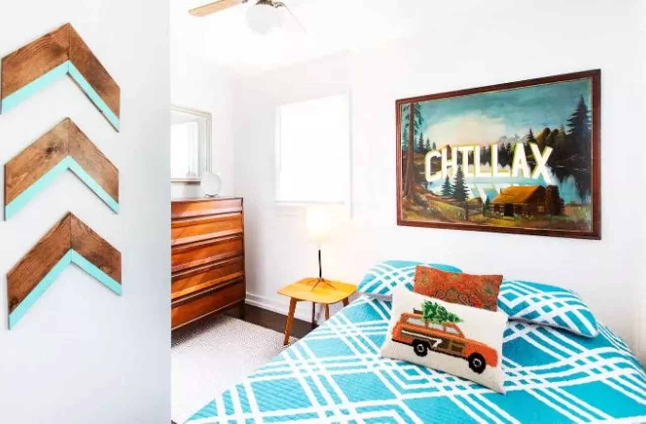 Mid Century Meets Rustic Charm (Saugatuck) 8 guests, 3 bedrooms, 1.5 baths $150 per night&nbsp; This exquisitely decorated mid-century modern home has a wood-burning fireplace, a deck with a grill, and a retro fire pit.&nbsp; Photo via Airbnb